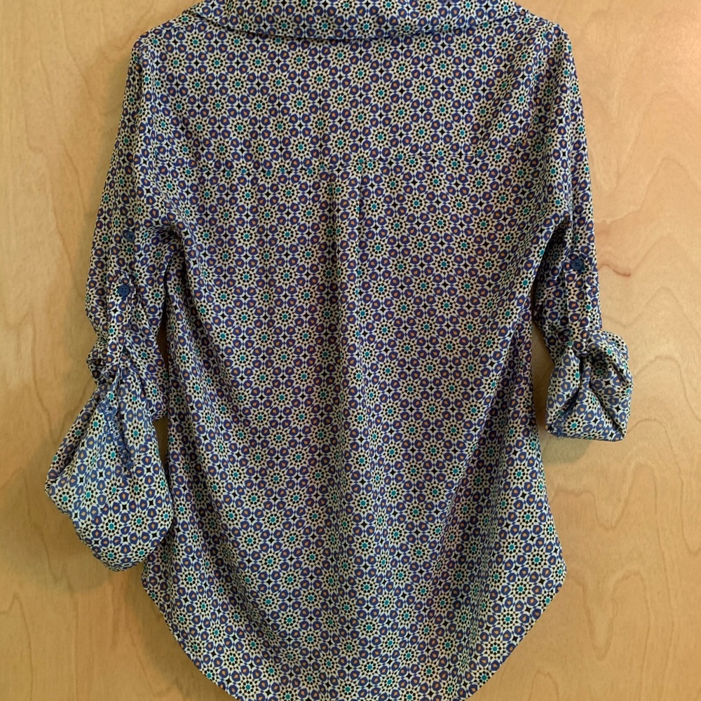 Express button down blouse - Picture 2 of 3